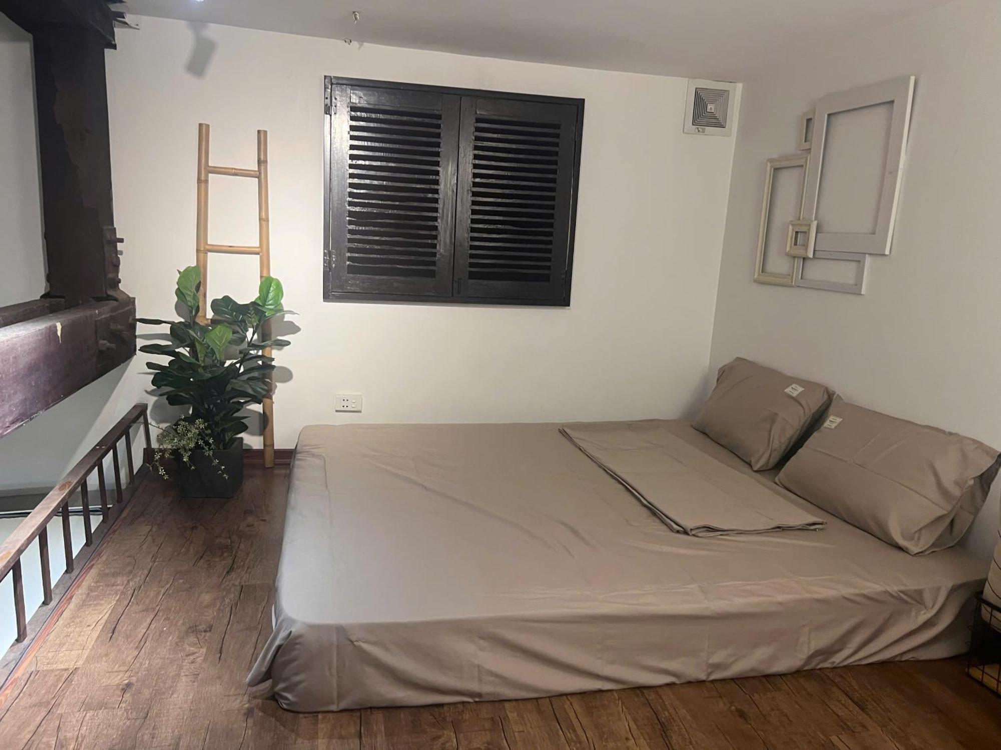 Almanach House 42C Ly Thuong Kiet, Hoan Kiem, Ha Noi Bed & Breakfast - Hanoi — Photos 2